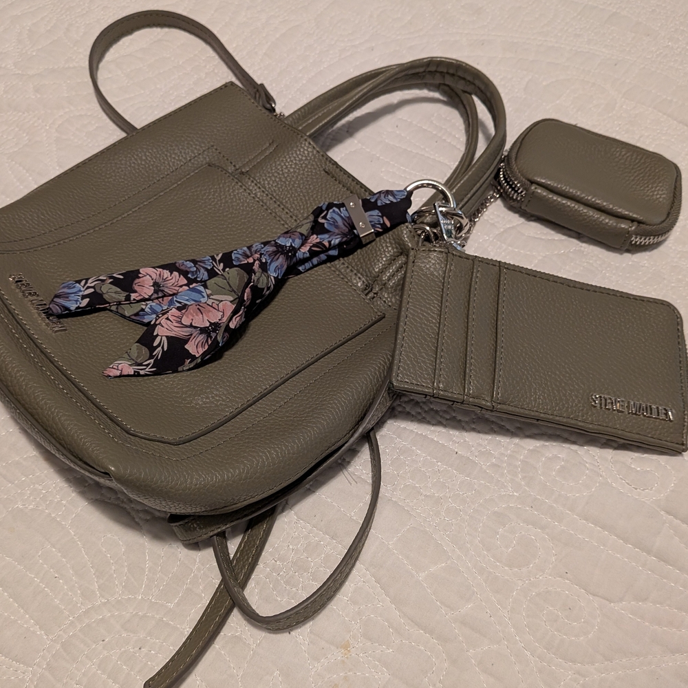 Steve Madden Olive Crossbody Bag Set
